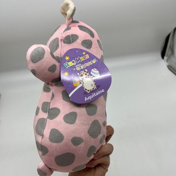 Squishmallows 10" Easter HugMees Aquitaine the Pig - Picture 4 of 9